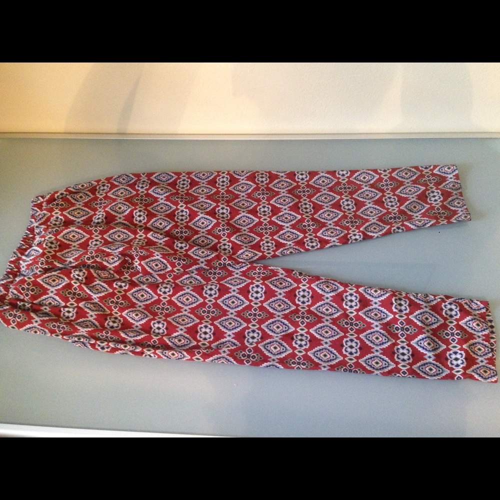 Bohemian pattern pants